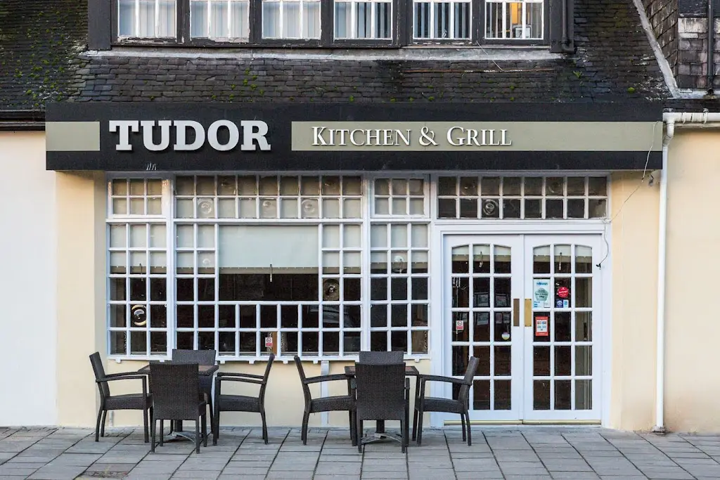 Tudor restaurante en Ayr