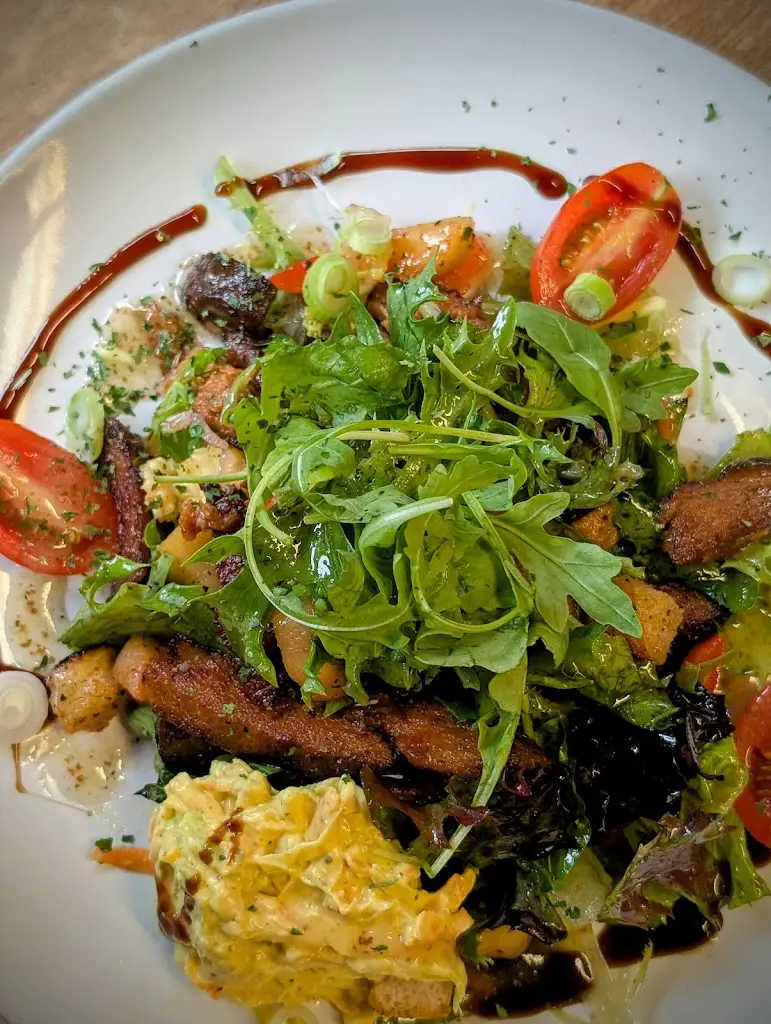 Leanne M_Vegan Earth_Ayr_review