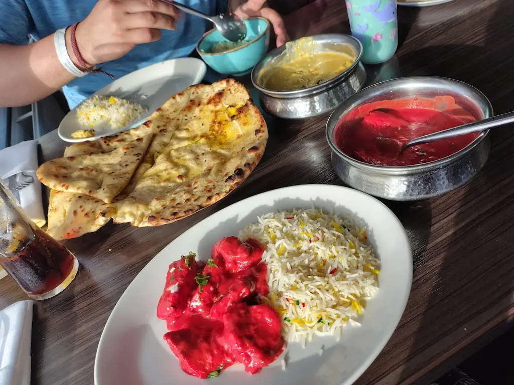 Stefany Chuter_Ayr India_Ayr_review