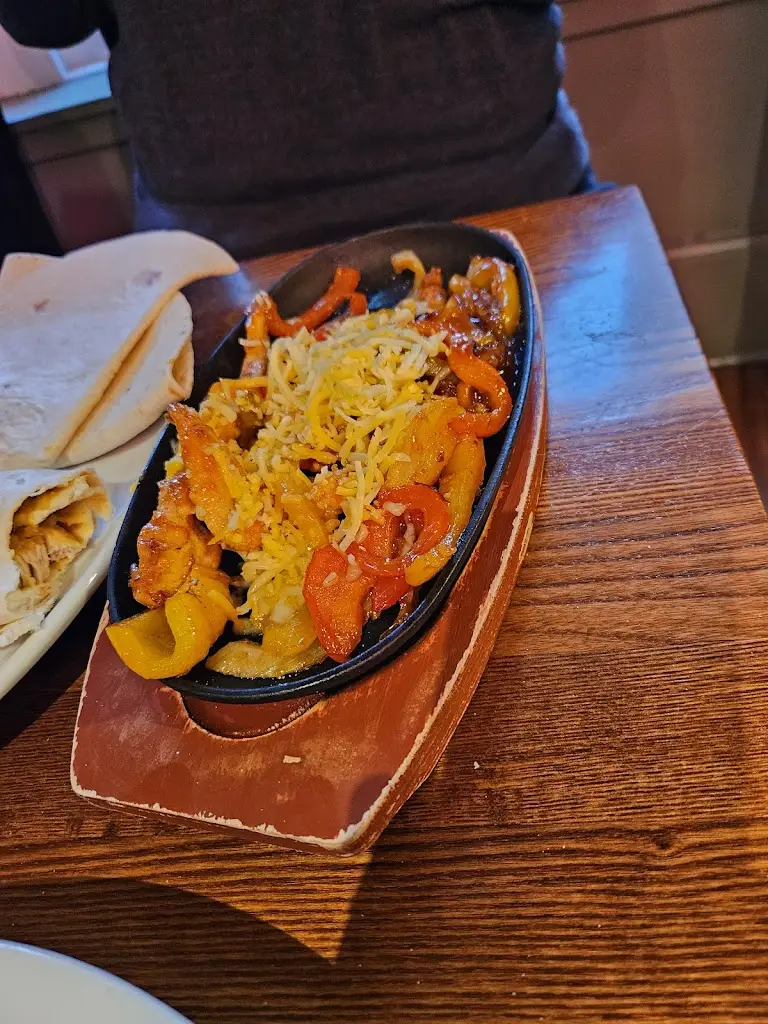 Tony Storer_Smiths Bar_Ayr_review