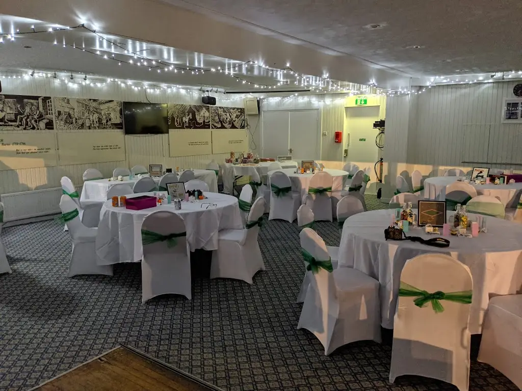 Simon Mann_The Ghillie Dhu_Ayr_review