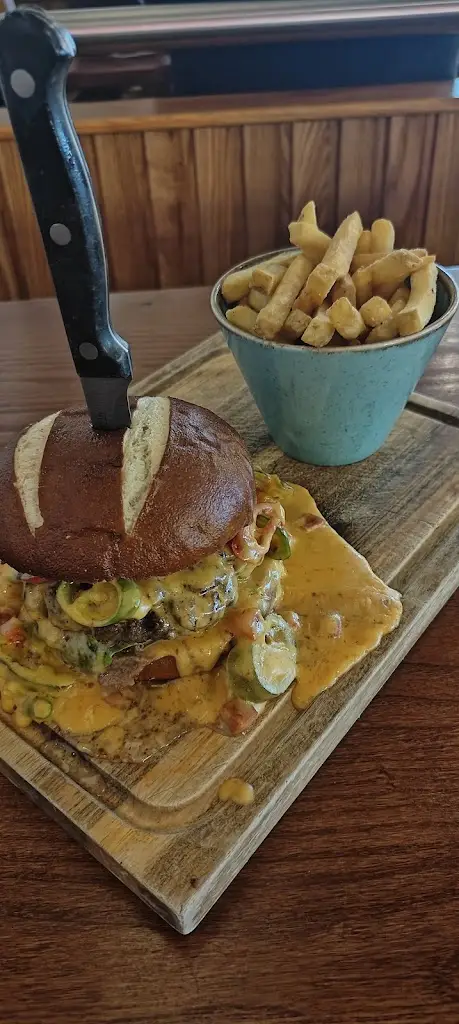 Martin C_The Growler Taphouse & Kitchen_Ayr_review