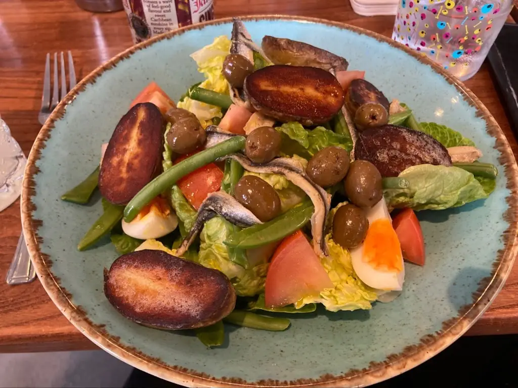 Cherry Brandy Kiss_The Growler Taphouse & Kitchen_Ayr_review