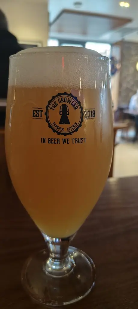 The Growler Taphouse & Kitchen_Ayr_slider_image_3