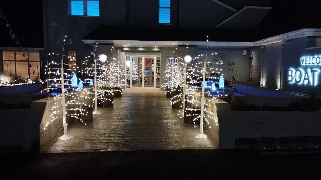 Boat Yard_Beith_slider_image_1