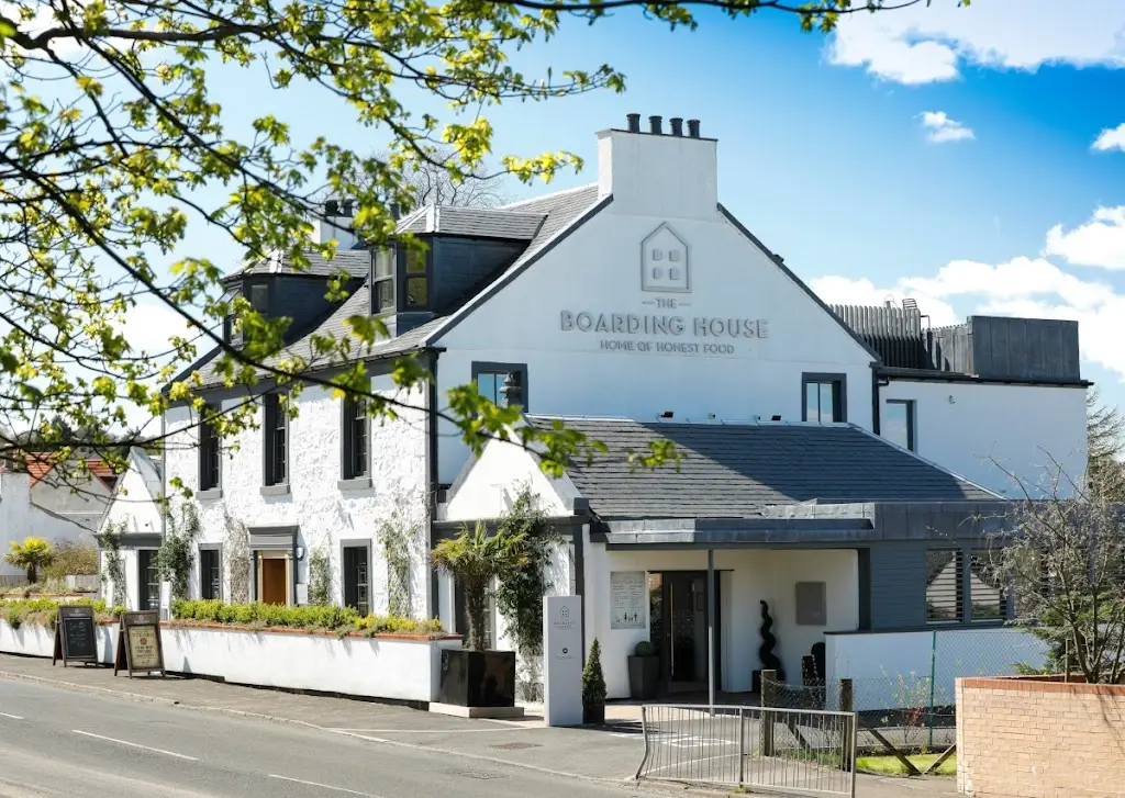 The Boarding House_Beith_slider_image_3