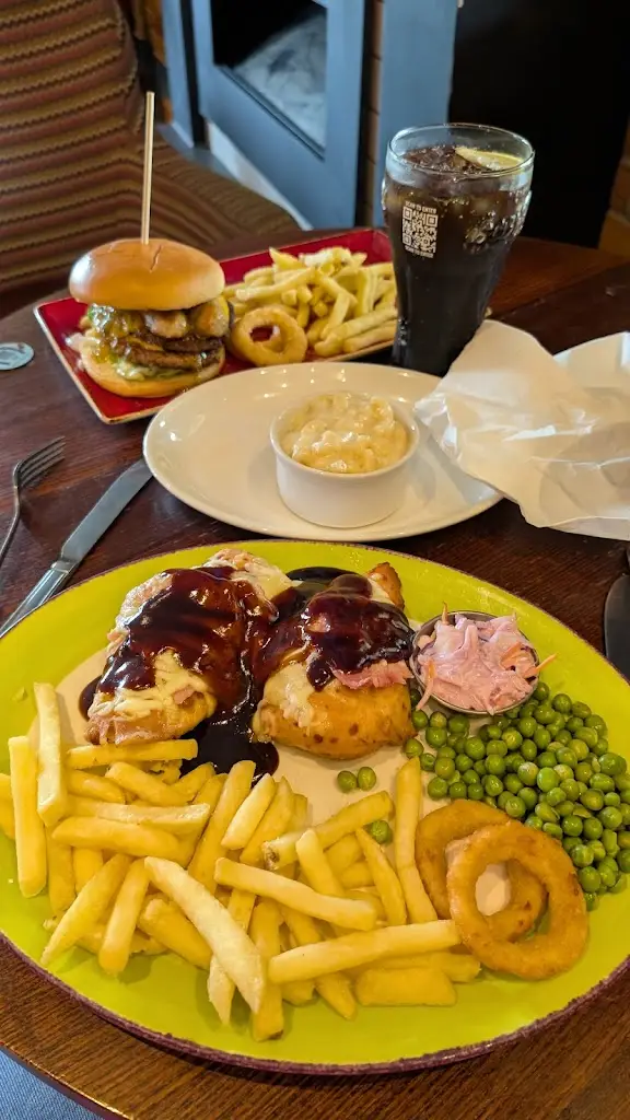 J B_Barrbridge_Bargeddie_review