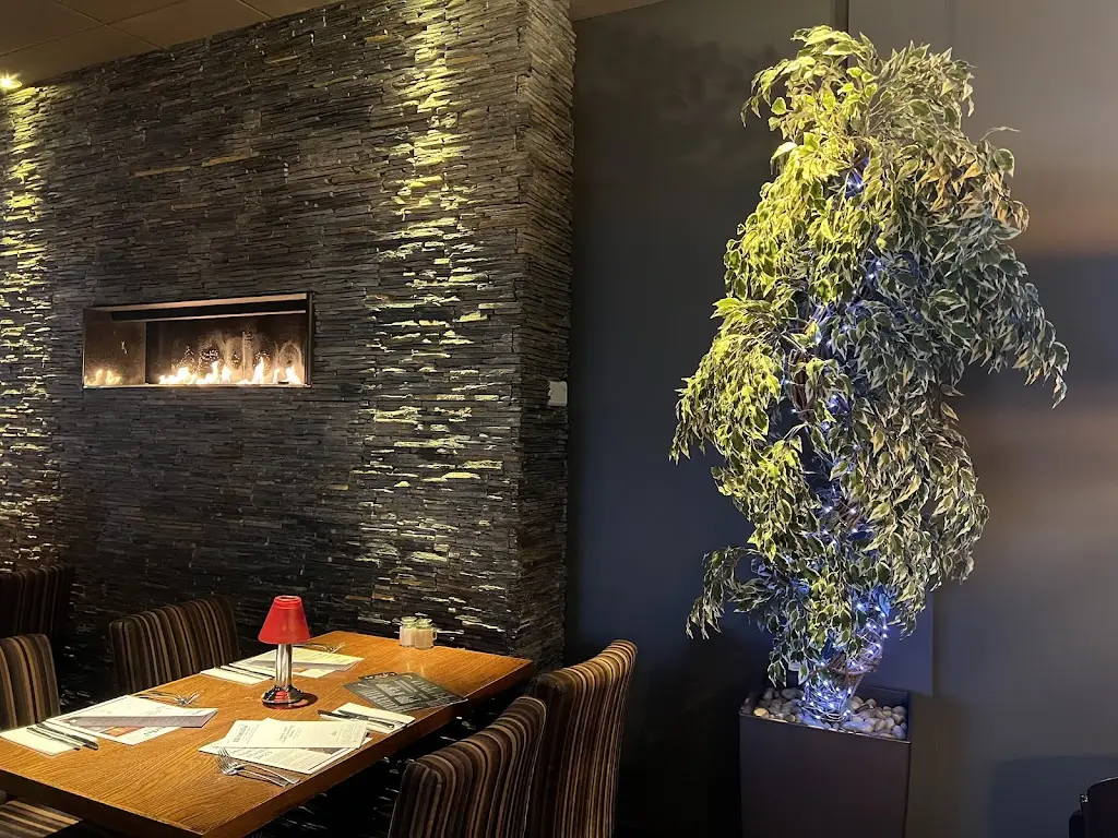 Mondo Restaurant restaurant in Bargeddie