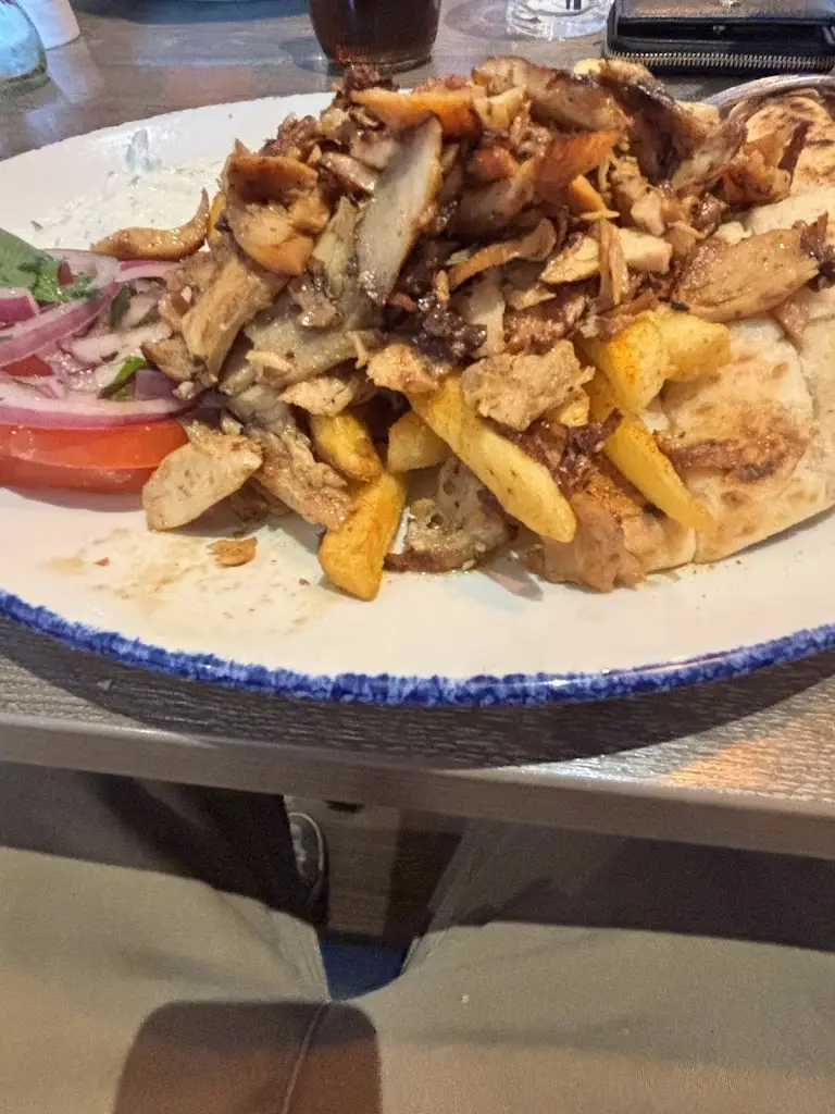 Frankie B_Kastriot's Mediterranean Bar & Grill_Bargeddie_review