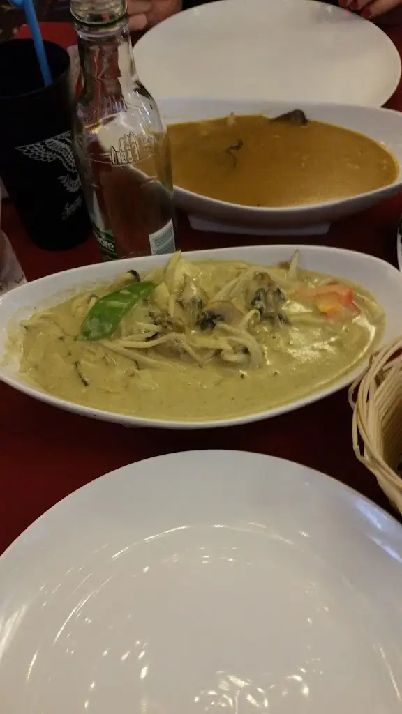 Menu_Chin Chin Restaurant & Bar_Bargeddie_image_2