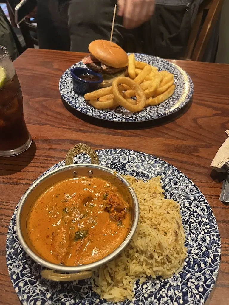 Kyra Parry_The Bradley Green - JD Wetherspoon_Biddulph_review