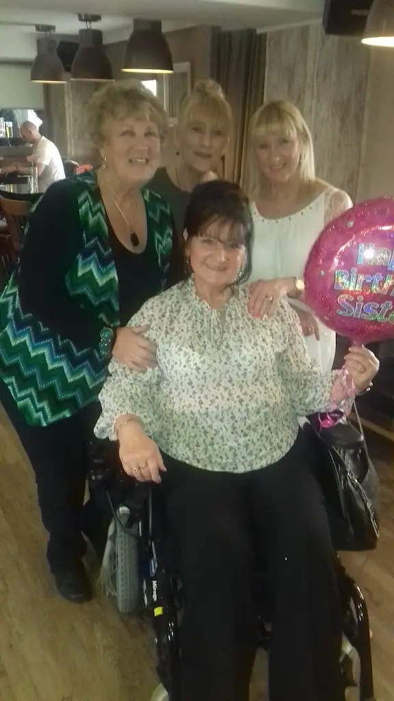 Betty Brady_Whifflet Arms_Bargeddie_review