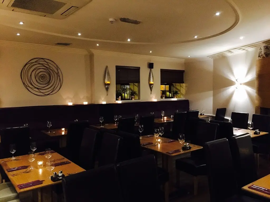 Massimos At The Log Cabin_Bargeddie_slider_image_1