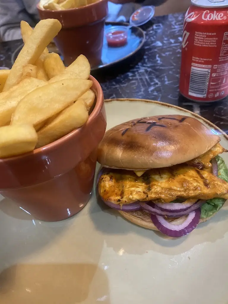 Jo M_The Ladz Coatbridge_Bargeddie_review