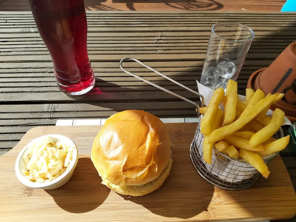 Menu_Broun's Bistro @ The Welltrees_Bellsbank_immagine_1