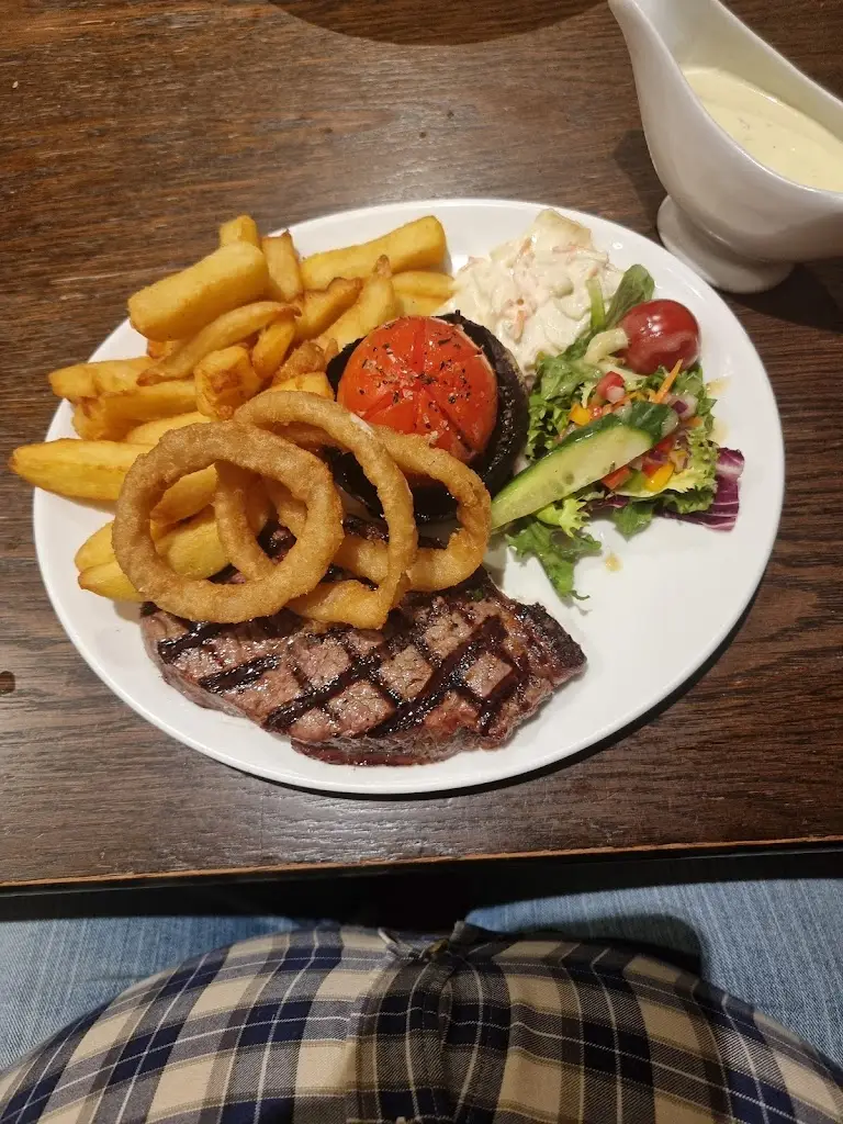 Menu_The Crown Inn_Biggar_image_6