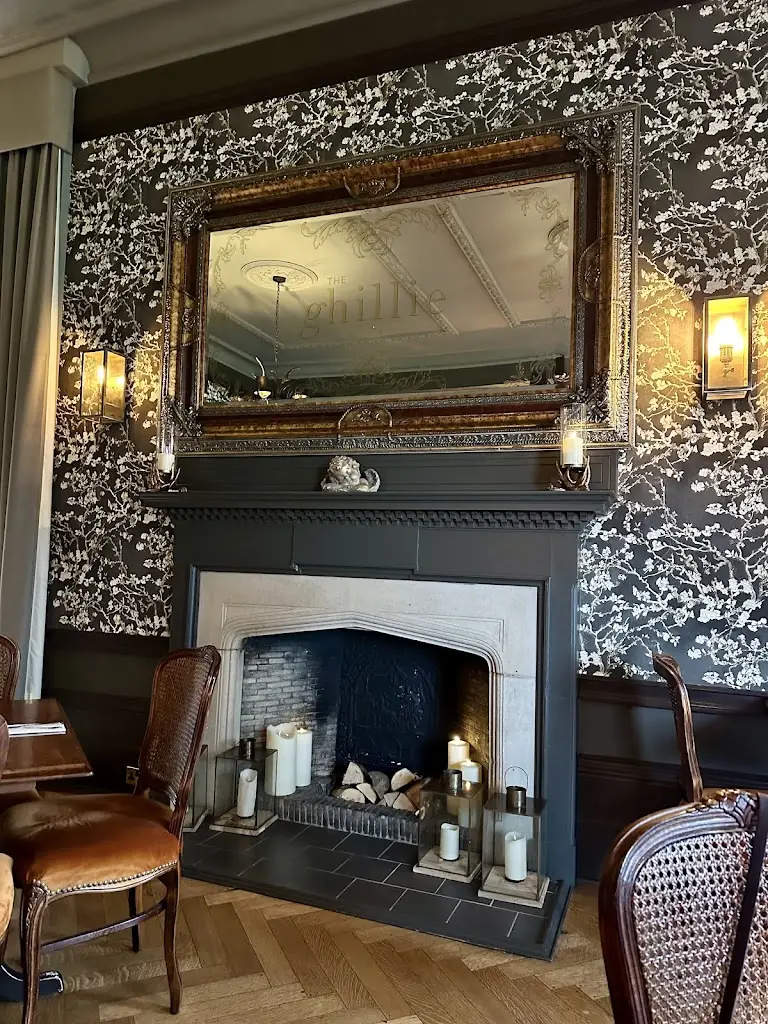 The Ghillie Restaurant_Biggar_slider_image_3