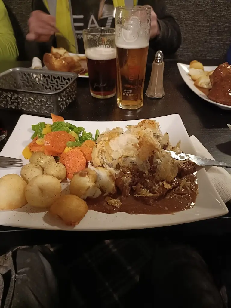 Menu_Cross Keys_Biggar_image_5