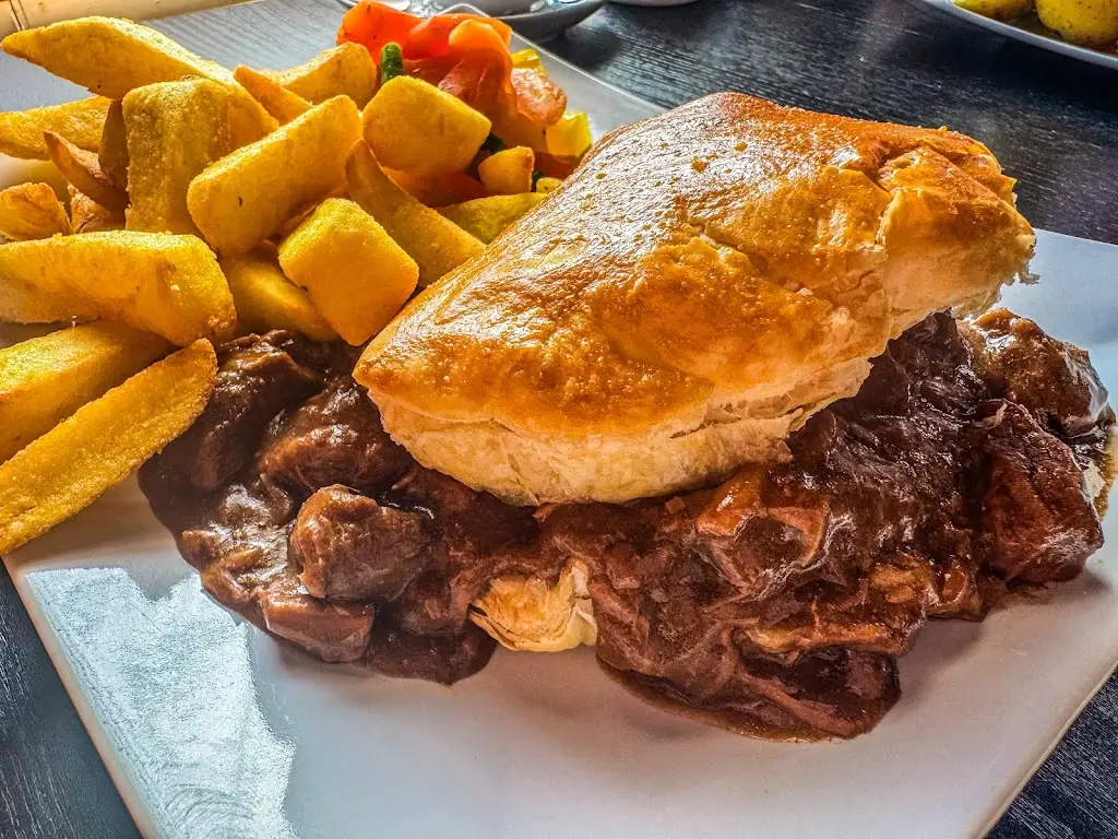 Billy Adventures_Cross Keys_Biggar_review