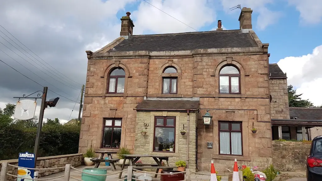 Paul Reeves_The Foxhound_Biddulph_review