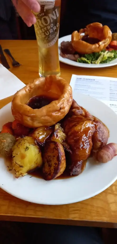 Menu_Bumble Bee_Blackwood_image_7