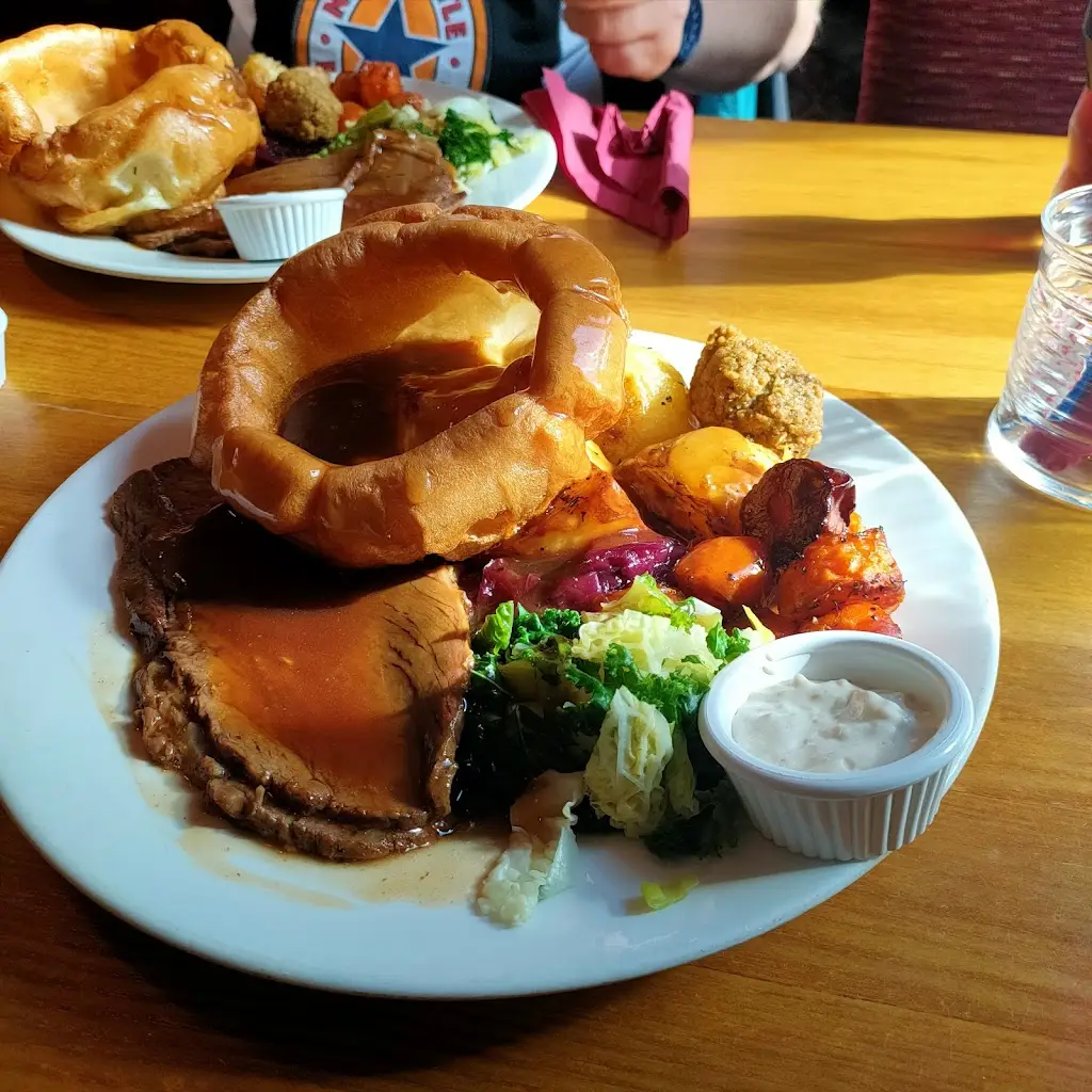 Menu_Bumble Bee_Blackwood_image_8