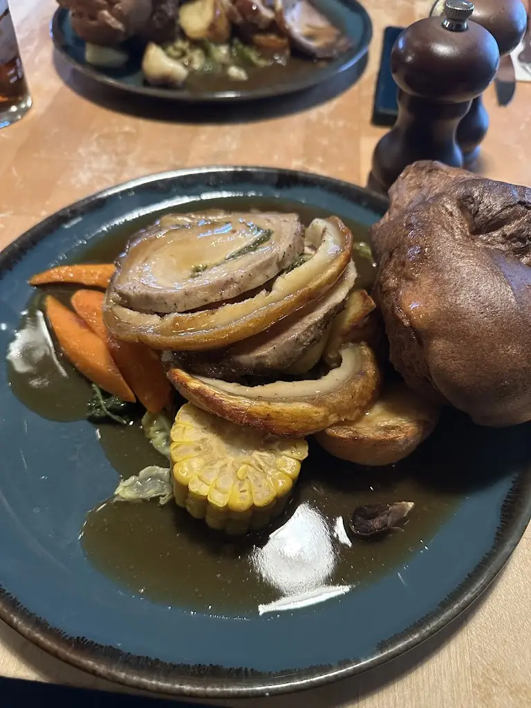 Eden Coward_The Old Bridge Inn_Aviemore_review