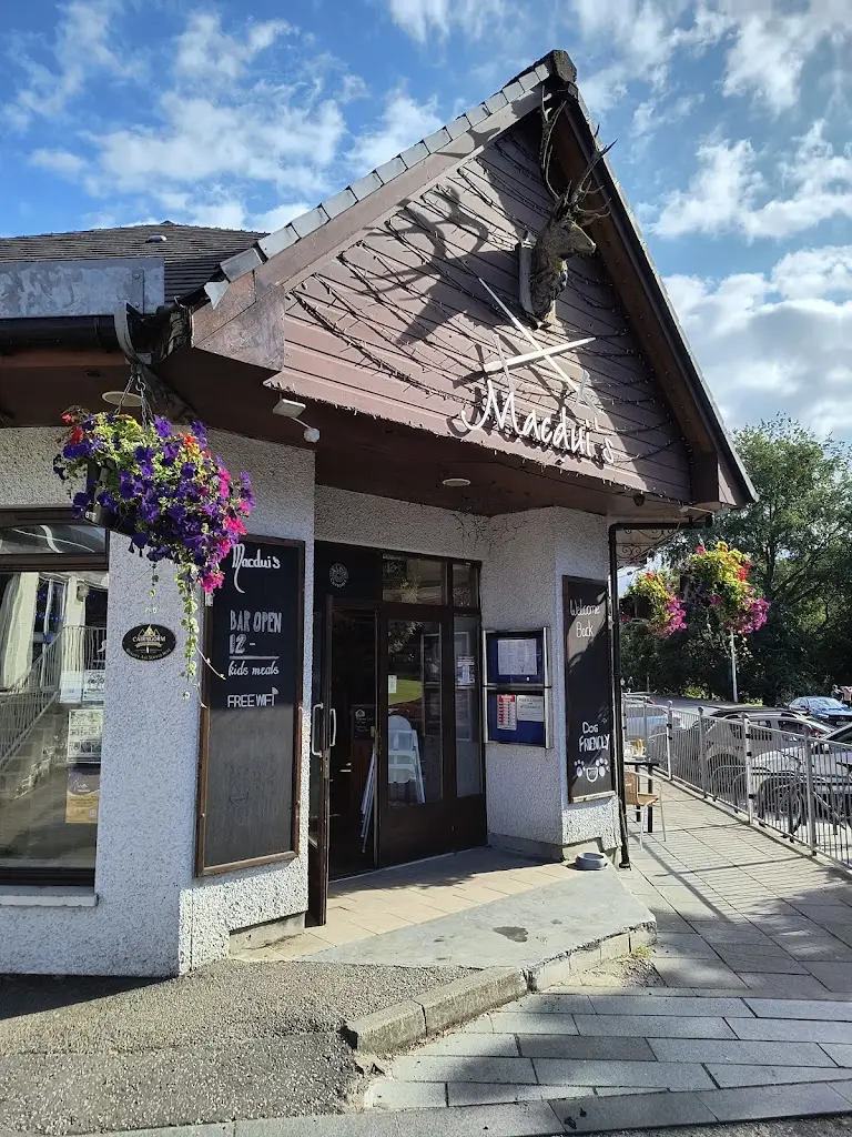 Ste Herbert_Macduis Speyside Inn Catering Ltd_Aviemore_review