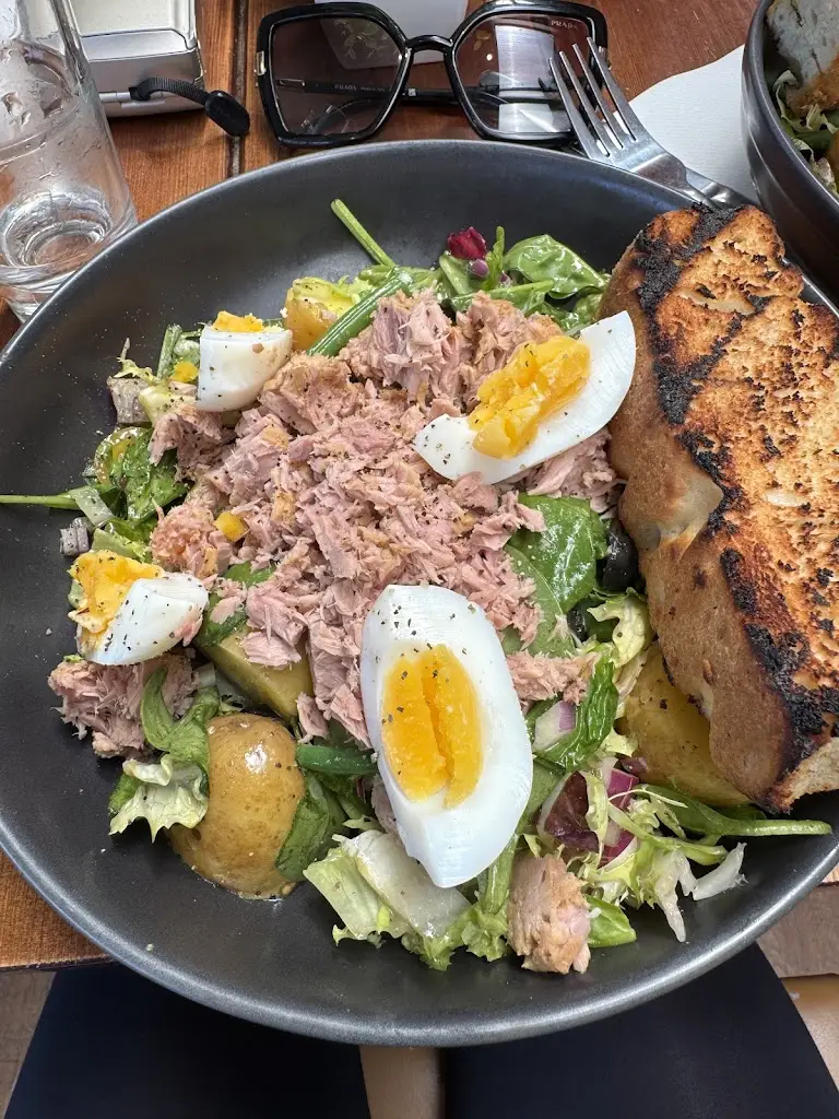 Miroslav Mesároš_The Balavoulin_Aviemore_review