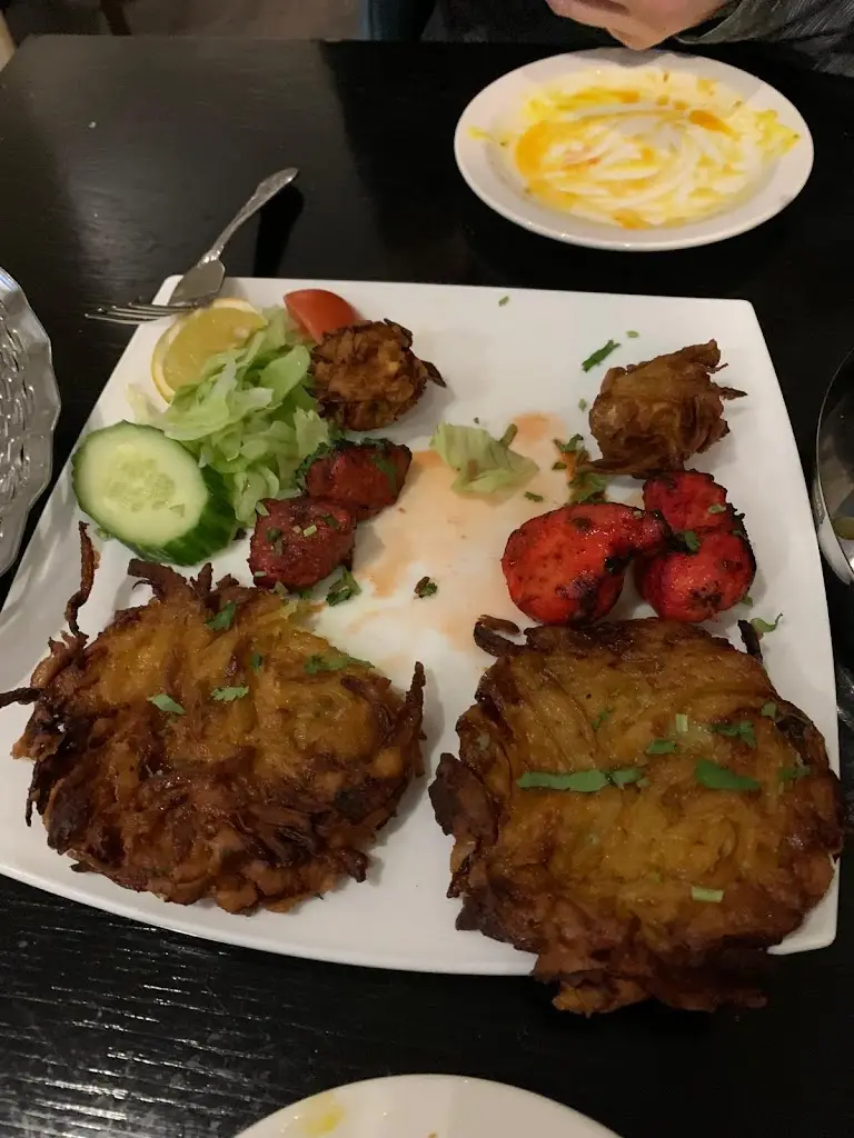 Mandy Nuttall_Tamanna Indian_Aviemore_avis