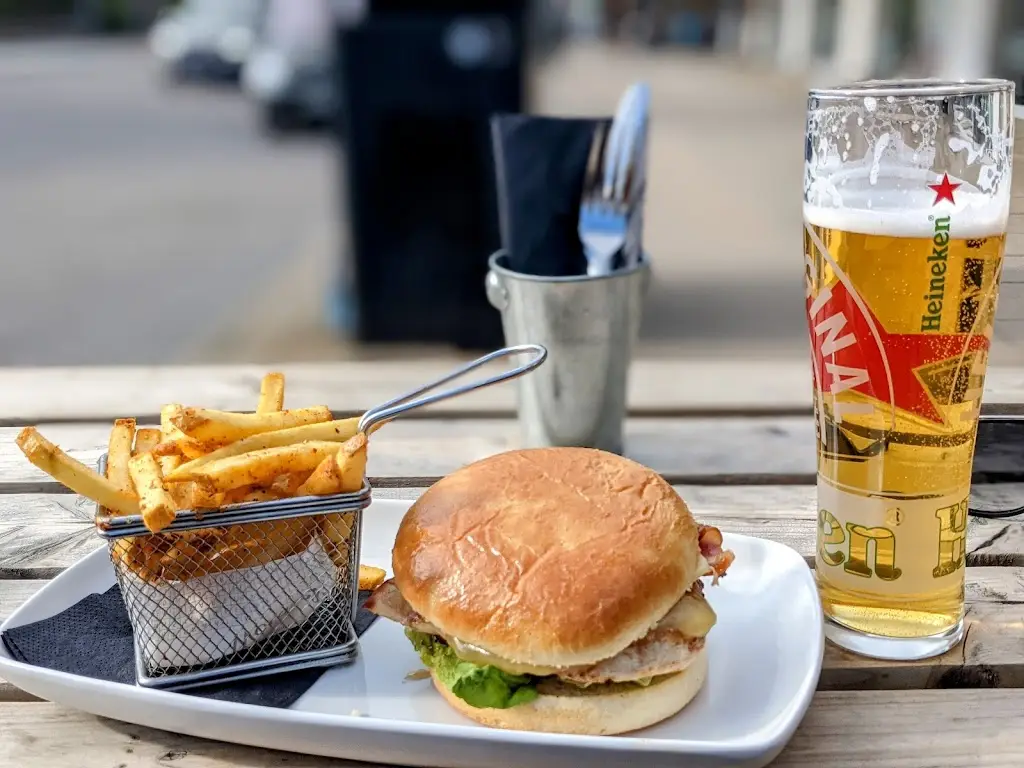 Mambos_Aviemore_slider_image_2