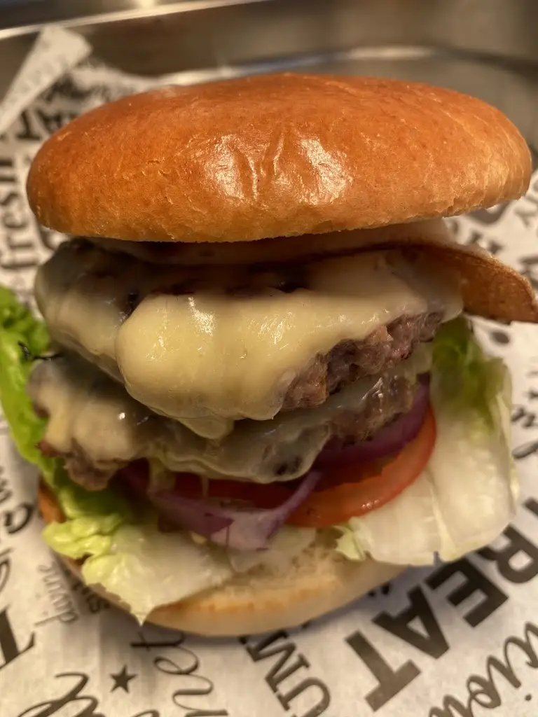 The Burger Box Aviemore_Aviemore_slider_image_2