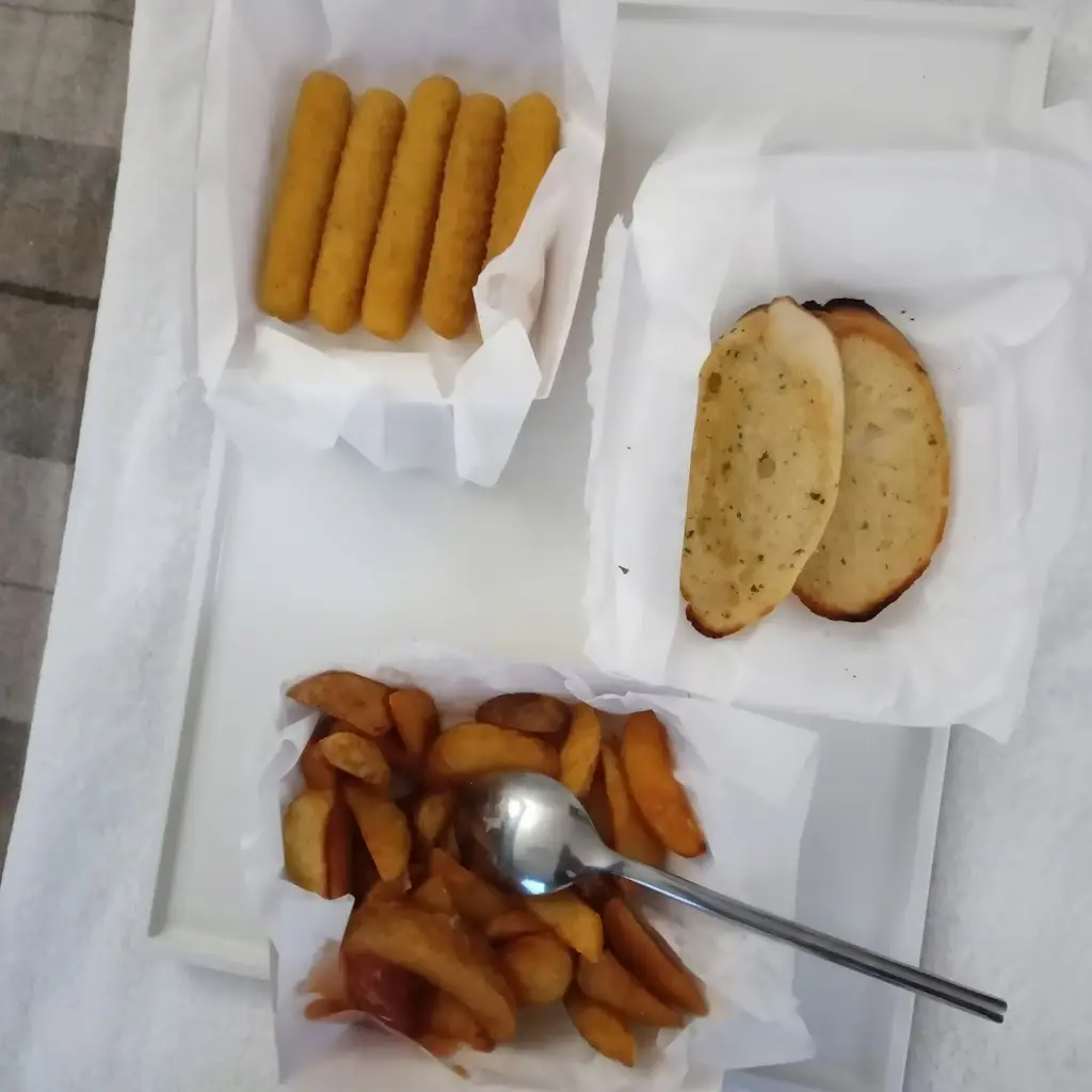 Andy Marriott_Dougies Chippy_Bannockburn_review