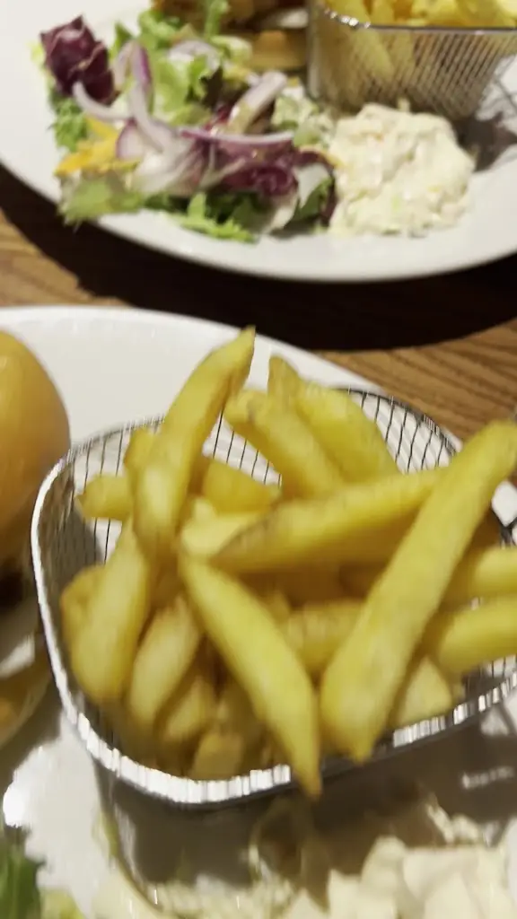 The Linden Inn Bar & Steakhouse_Bannockburn_slider_image_2