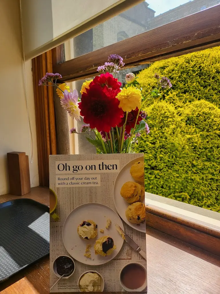 Lou Lou_Biddulph Grange Tea Room_Biddulph_review