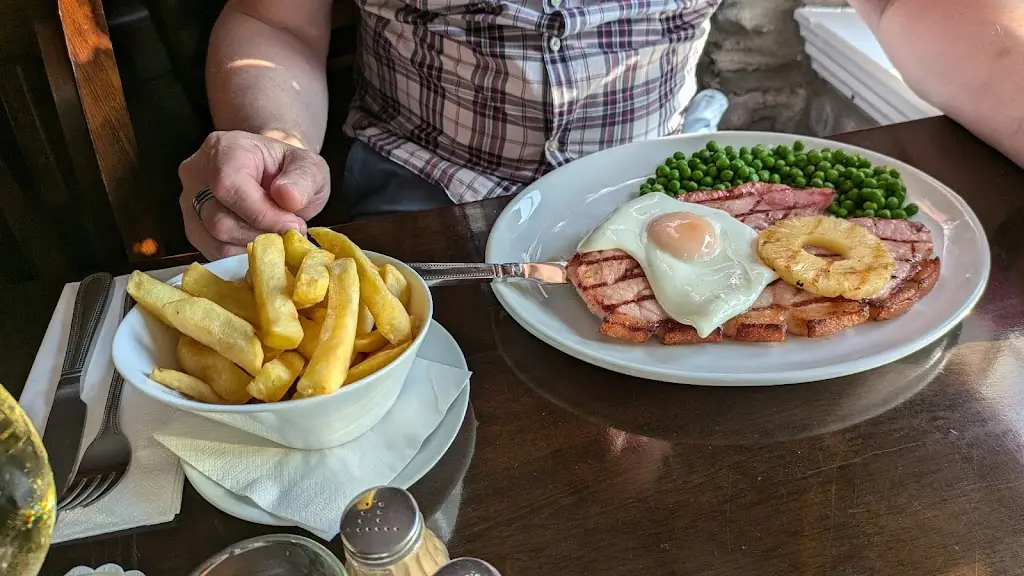 Menu_The Village Inn_Bridge of Earn_image_8