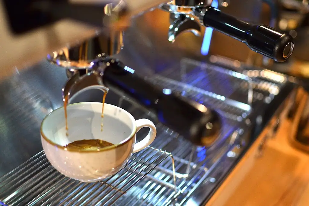 The Earn Coffee Shop_Bridge of Earn_slider_image_3