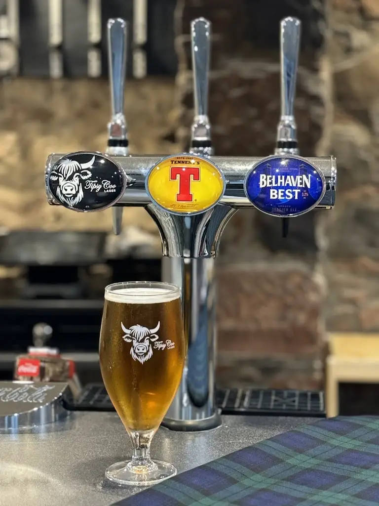 The Tipsy Coo_Bridge of Earn_slider_image_2