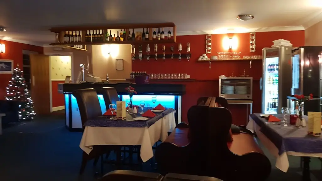 Village Spice Garden_Bridge of Earn_slider_image_2