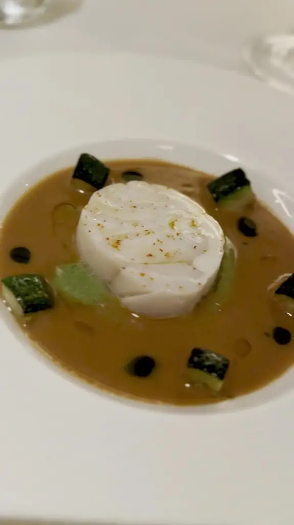 LOMA by Graeme Cheevers_Bonhill_slider_image_2