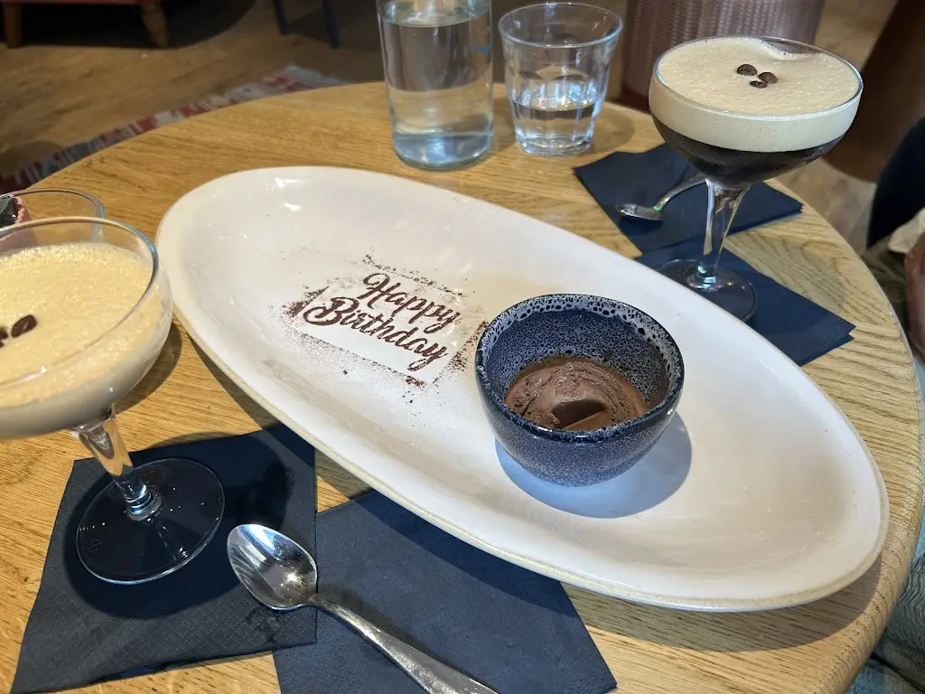 Wayne Benskin_Coppa Club Brighton_Brightons_recensione