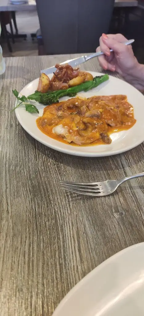 Menu_Gianninos_Broxburn_image_4