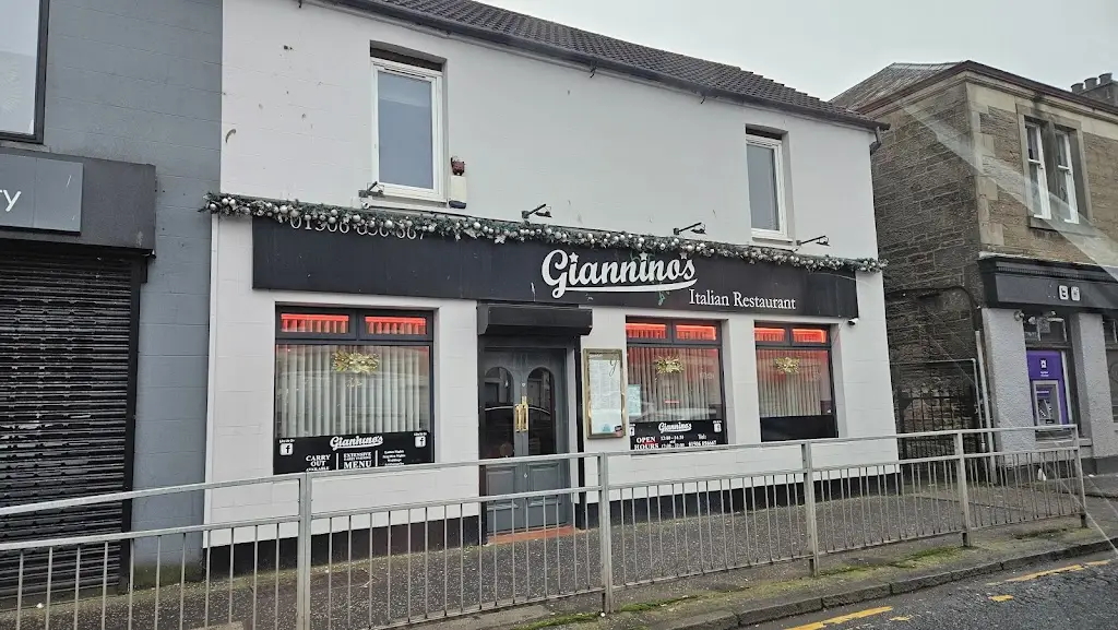 Gianninos restaurant in Broxburn