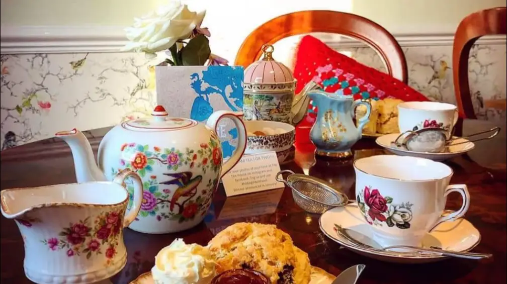 The Hidden Teahouse_Bothwell_slider_image_3