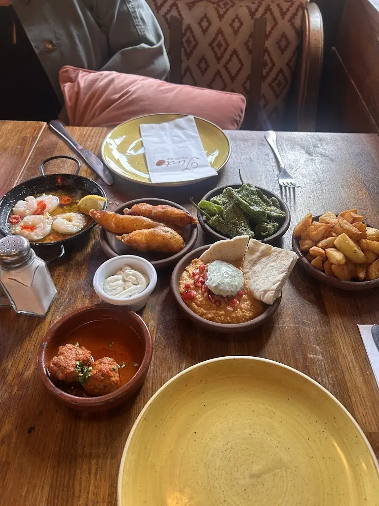 Bonnie_Tinto Tapas_Bothwell_review