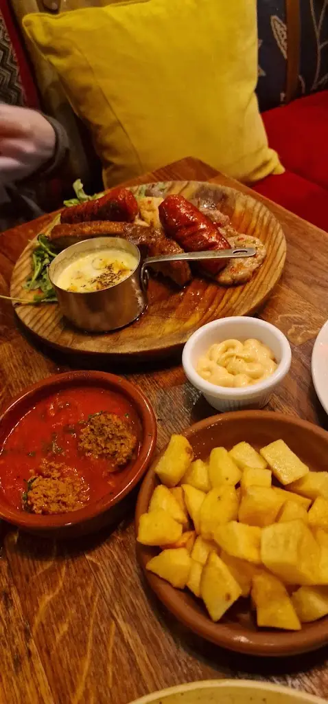 steve lee_Tinto Tapas_Bothwell_review