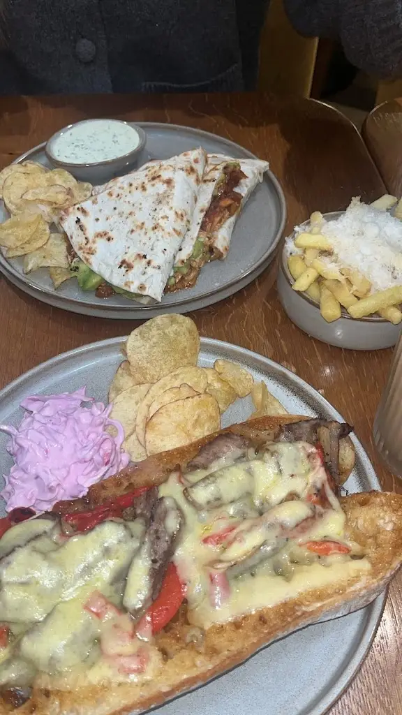 Morgan Inglis_Nel & Co_Bothwell_recensione