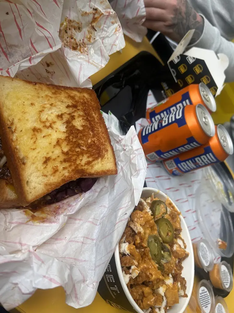 leona king_Side Street Bonnyrigg_Bonnyrigg_review