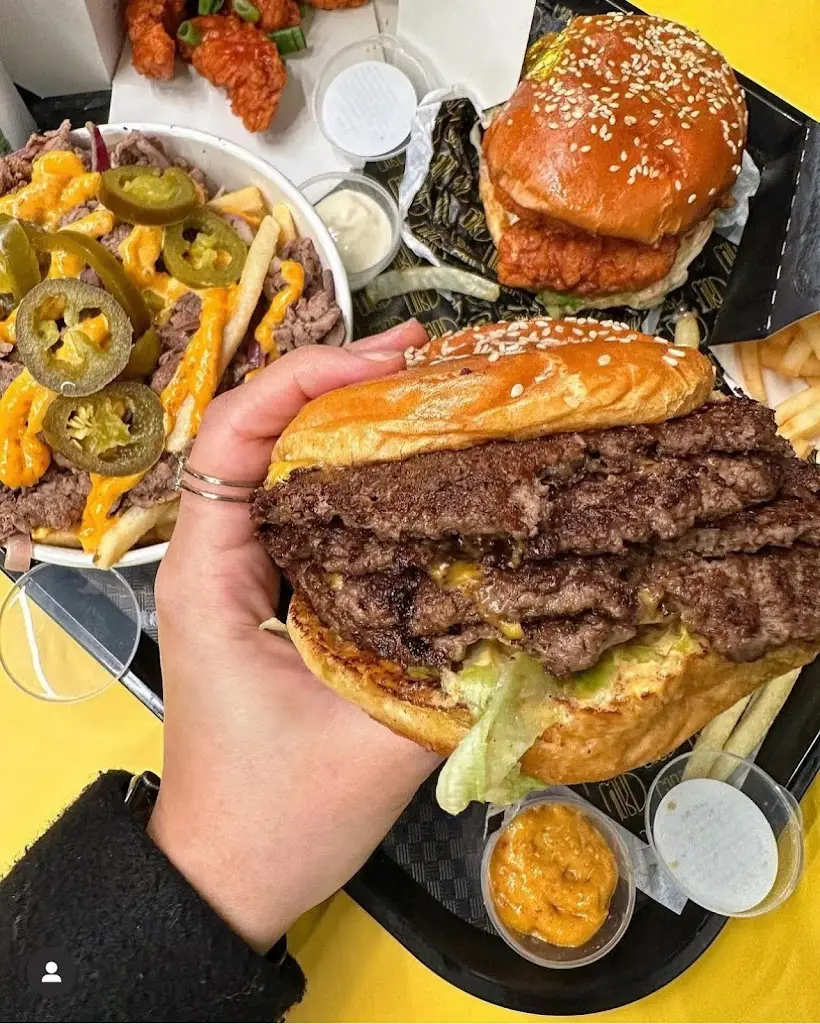 Side Street Bonnyrigg_Bonnyrigg_slider_image_3