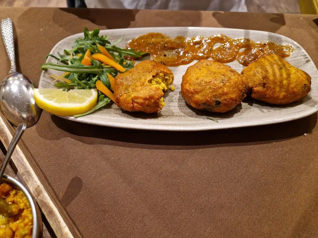 Menu_Itihaas_Bonnyrigg_image_3